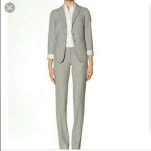 The Limited Collection Grey Suit 6/8